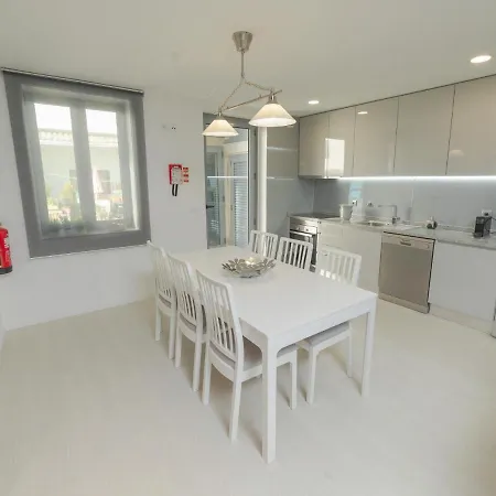 Guest - Maia House