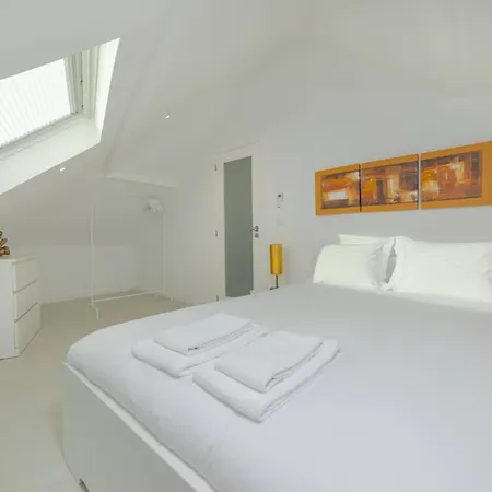 Willa Guest - Maia House Porto