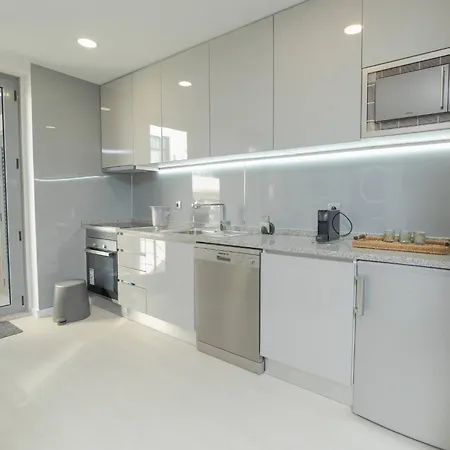 Guest - Maia House