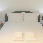 Guest - Maia House * Porto