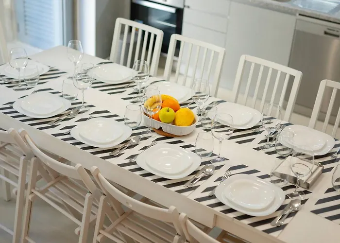 Guest - Maia House فيلة